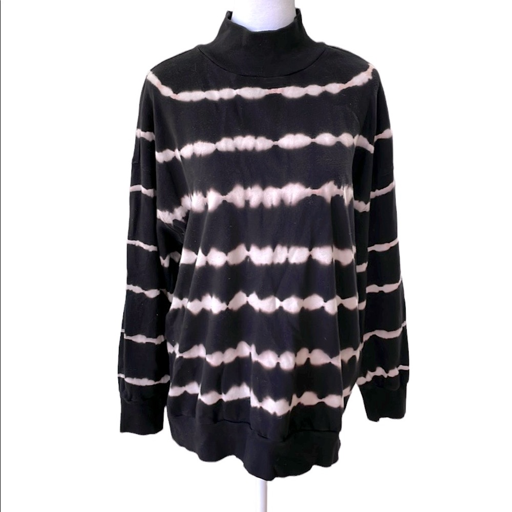 Wild Fable Oversized Black White Tie Dye Mockneck Sweatshirt Size Medium - Picture 2 of 7